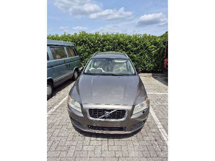 Auto 140257-12.jpg